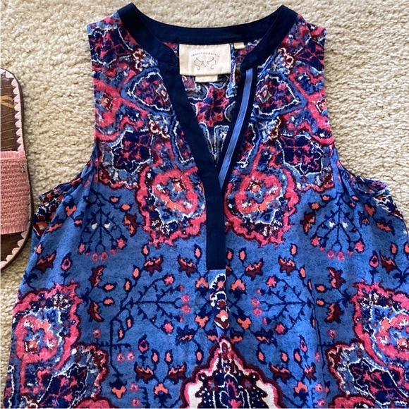 Anthropologie Silk Finn Tank by Vanessa Virginia - Picture 3 of 7